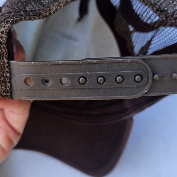 Goorin Bros Hat Brown Cap Grizzly Bear Logo Mesh Snapback Adjustable Trucker - Picture 4 of 4